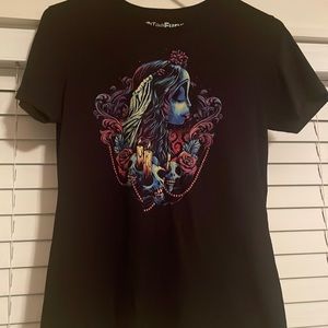 Disney Corpse Bride T-Shirt. Size Large.